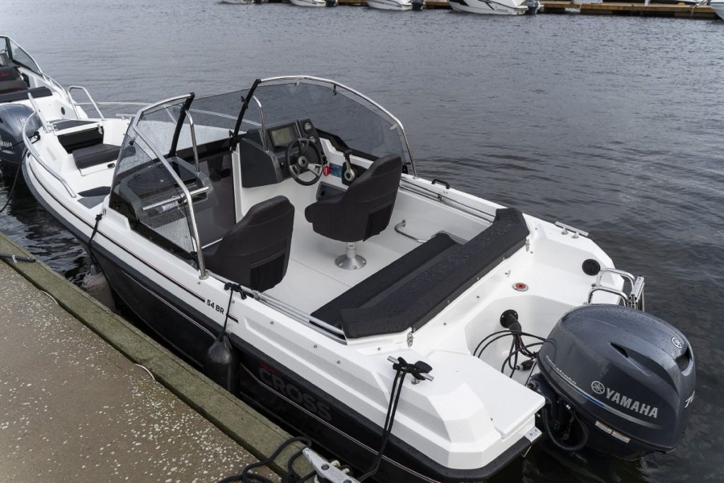 Yamarin Cross 54 BR