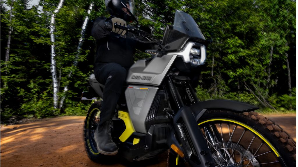Can-Am Origin 73